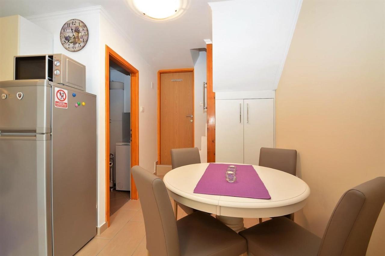 Apartment Hrasta Vrana  Εξωτερικό φωτογραφία