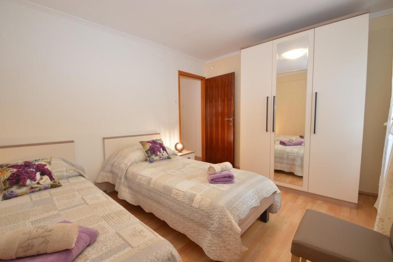 Apartment Hrasta Vrana  Εξωτερικό φωτογραφία